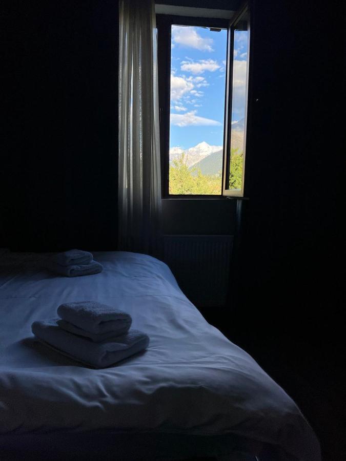 Monte Bianco Bed and Breakfast Mestia Exteriör bild